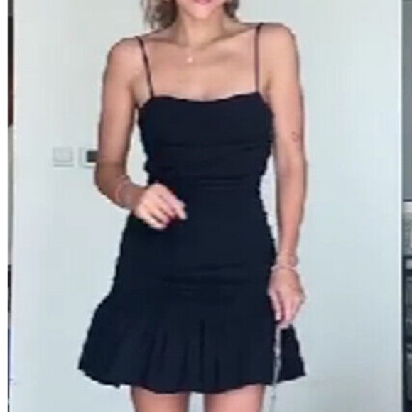 NWT ZARA RUFFLED RUCHED MINI DRESS BLACK M - Picture 5 of 5